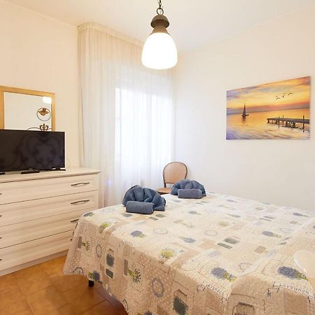 Appartamenti Dell'Arco Finale Ligure Exterior photo
