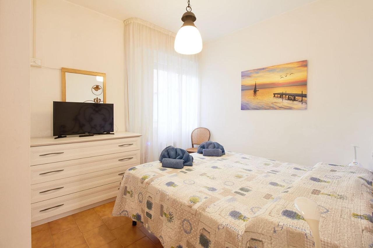 Appartamenti Dell'Arco Finale Ligure Exterior photo